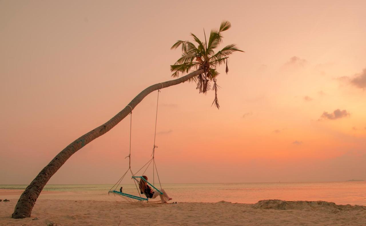Sunset Beach View Dhangethi Esterno foto